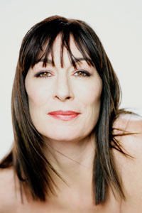 Anjelica Huston meldt Hollywood: Geen apenstreken meer