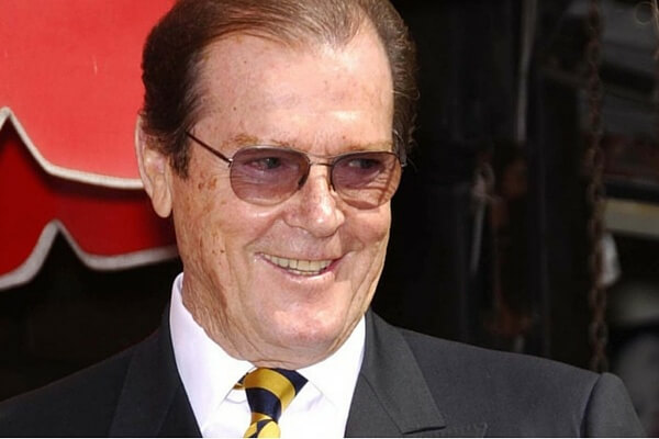 The Spy Who Loved Animals? Sir Roger Moore spreekt zich uit voor orka Morgan
